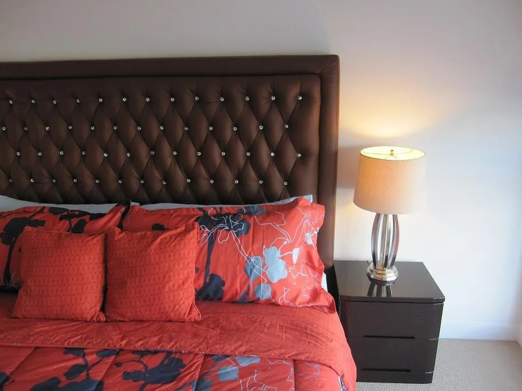 Hydewest - Iceboat Terrace Furnished Townhome Toronto Semesterbostad