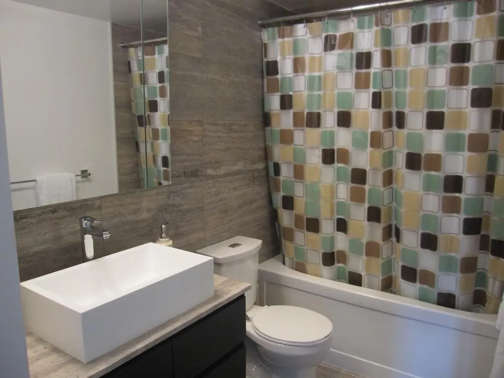 Hydewest - Iceboat Terrace Furnished Townhome Toronto Holiday home