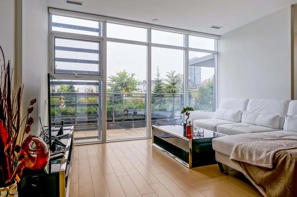 Hydewest - Iceboat Terrace Furnished Townhome Toronto Holiday home
